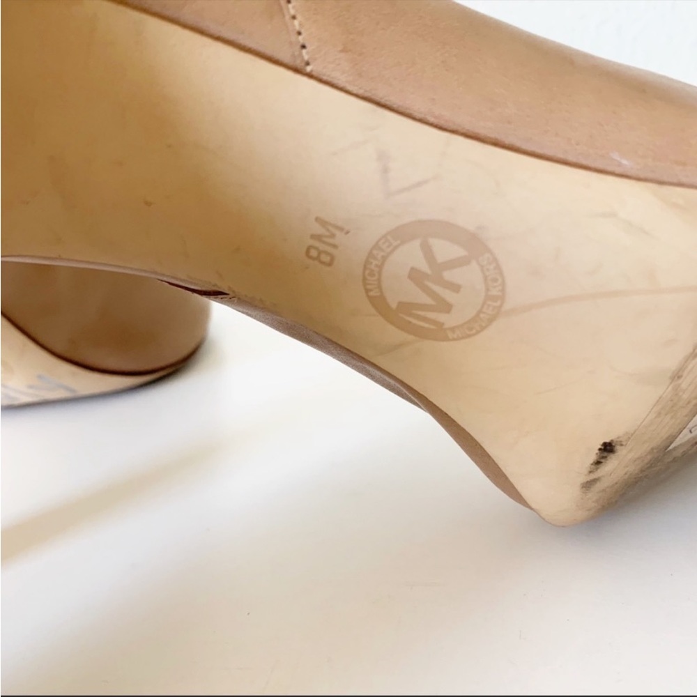 Michael Michael Kors Latte Beige Leather Mules Open Toe Heels Size 8 - Picture 6 of 8